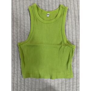 UNIQLO TANK